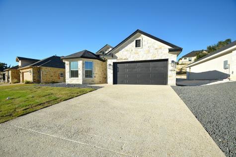 1806 Chateau Lane Kerrville TX 78028
