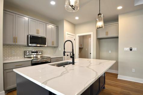 1806 Chateau Lane Kerrville TX 78028