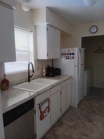 1965 West Lane Kerrville TX 78028