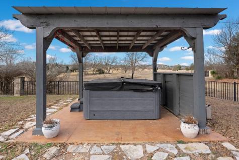 2951 Dry Hollow Drive Kerrville TX 78028