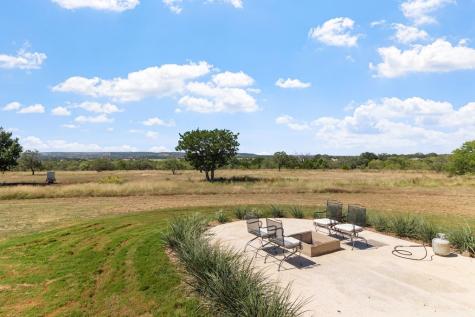 647 Funf Kinder Road Fredericksburg TX 78624