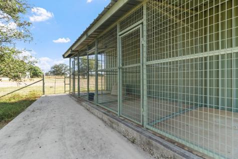 647 Funf Kinder Road Fredericksburg TX 78624