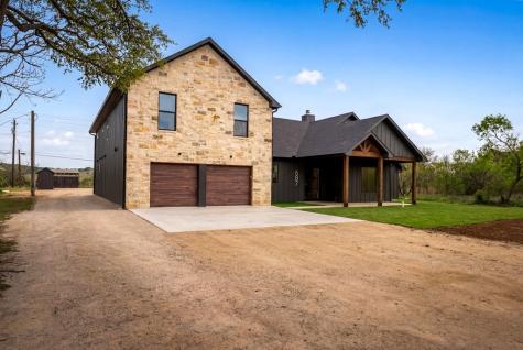 587 Bob Moritz Drive Fredericksburg TX 78624