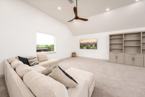 587 Bob Moritz Drive Fredericksburg TX 78624