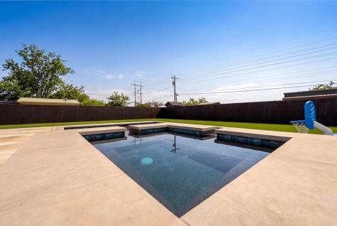587 Bob Moritz Drive Fredericksburg TX 78624