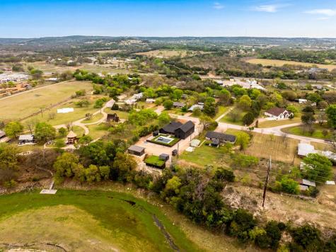 587 Bob Moritz Drive Fredericksburg TX 78624