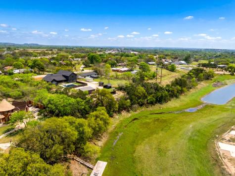 587 Bob Moritz Drive Fredericksburg TX 78624