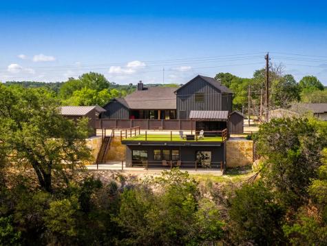 587 Bob Moritz Drive Fredericksburg TX 78624
