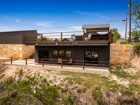 587 Bob Moritz Drive Fredericksburg TX 78624