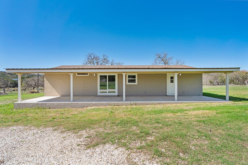 235 Lillian Drive Kerrville TX 78028