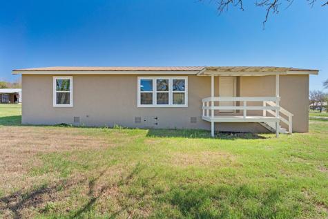 235 Lillian Drive Kerrville TX 78028