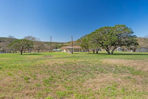 235 Lillian Drive Kerrville TX 78028