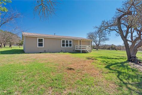 235 Lillian Drive Kerrville TX 78028