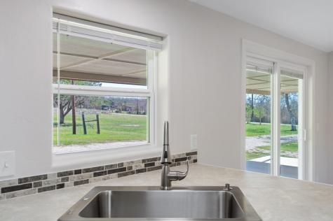 235 Lillian Drive Kerrville TX 78028