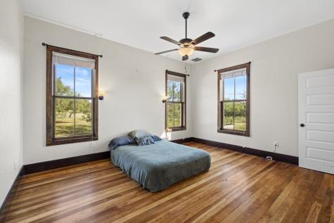 270 Oak Hollow Drive Kerrville TX 78028