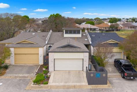 1814 Woodstone Drive Kerrville TX 78028