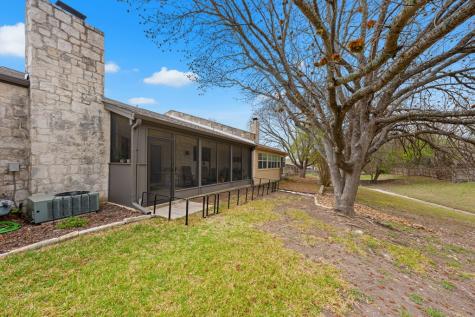 1814 Woodstone Drive Kerrville TX 78028