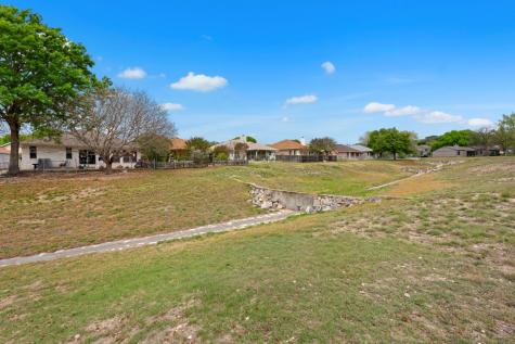 1814 Woodstone Drive Kerrville TX 78028