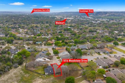 1814 Woodstone Drive Kerrville TX 78028