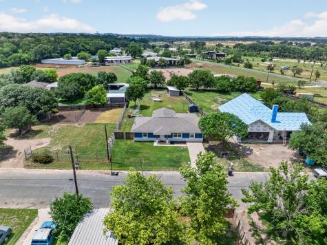 111 Fawn Run Kerrville TX 78028