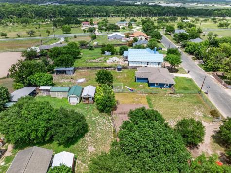 111 Fawn Run Kerrville TX 78028