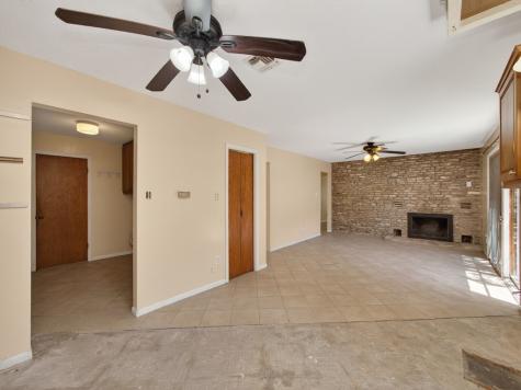 333 Secret Valley Drive Kerrville TX 78028