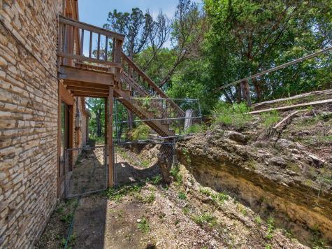 333 Secret Valley Drive Kerrville TX 78028