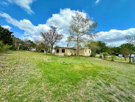 172 Sleepy Hollow Circle Kerrville TX 78028