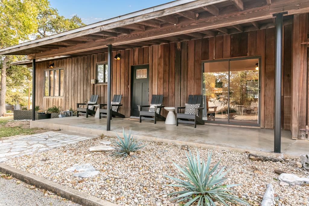 804 Henrietta Street Fredericksburg TX 78624