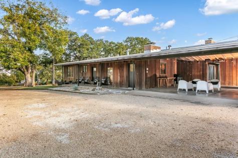 804 Henrietta Street Fredericksburg TX 78624