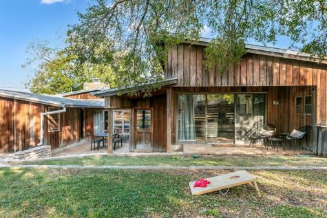 804 Henrietta Street Fredericksburg TX 78624