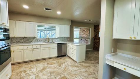 107 Royal Oaks Road Kerrville TX 78028