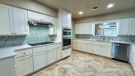 107 Royal Oaks Road Kerrville TX 78028