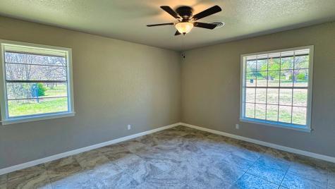 107 Royal Oaks Road Kerrville TX 78028