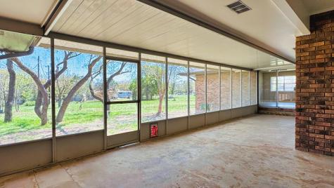 107 Royal Oaks Road Kerrville TX 78028