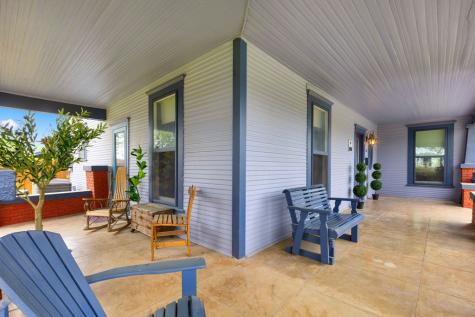 1102 College Street Brady TX 76825