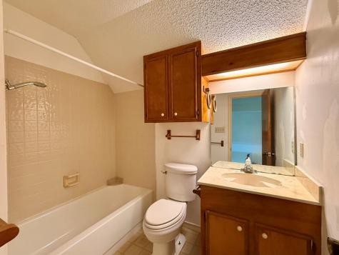 19 River Oaks Lane Ingram TX 78025