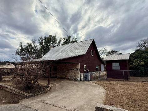 19 River Oaks Lane Ingram TX 78025