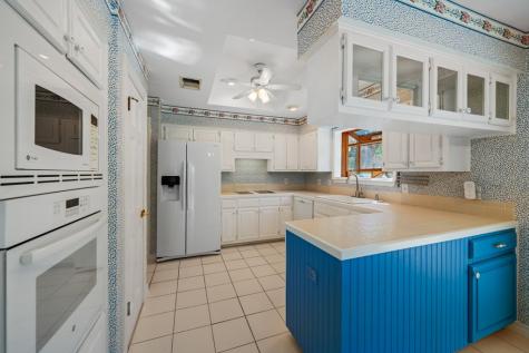 103 Connally Drive Kerrville TX 78028