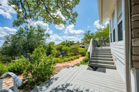 103 Connally Drive Kerrville TX 78028