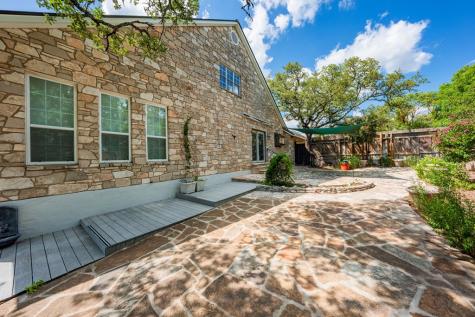 103 Connally Drive Kerrville TX 78028