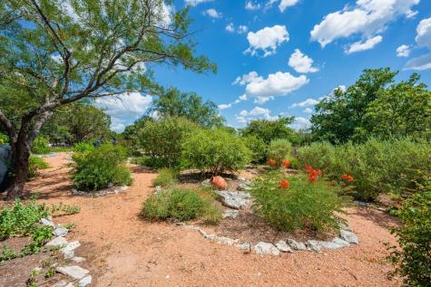 103 Connally Drive Kerrville TX 78028