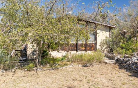 127 Drew Lane Kerrville TX 78028