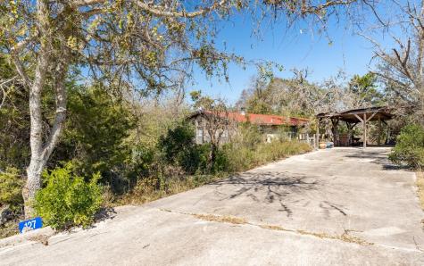 127 Drew Lane Kerrville TX 78028
