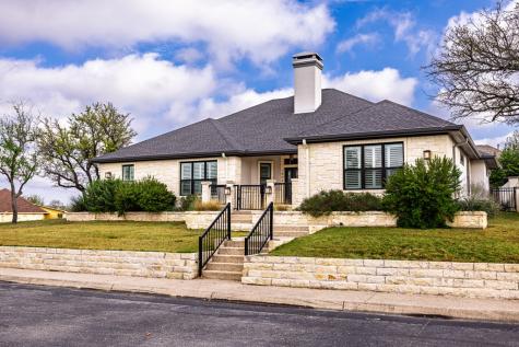 1804 Valencia Drive Kerrville TX 78028