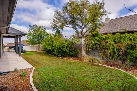 1804 Valencia Drive Kerrville TX 78028