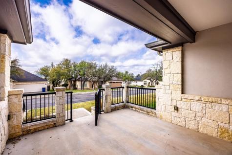 1804 Valencia Drive Kerrville TX 78028