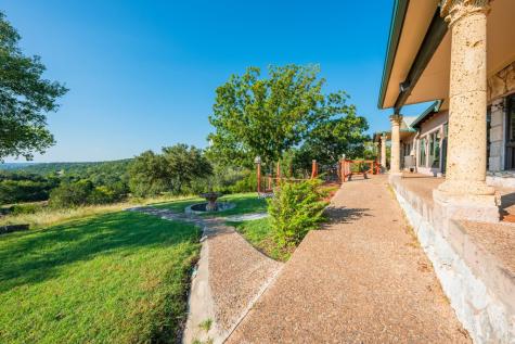 2000 Calcote Road Kerrville TX 78028