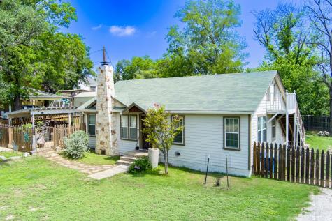 1216 First Street Kerrville TX 78028