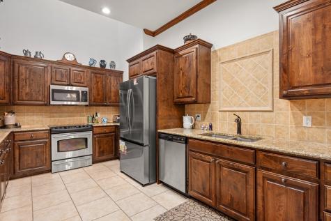3801-12 Club House Road Kerrville TX 78028